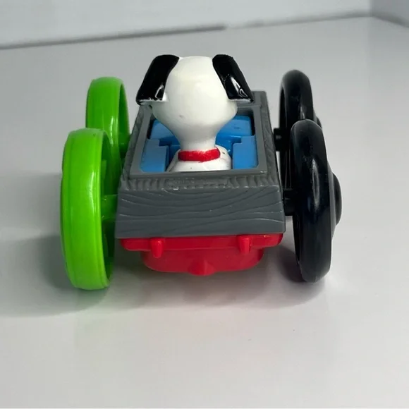 Vintage 1998 McDonald's Disney 101 Dalmatians Flip Car Cruella De Vil Puppy Dog - Picture 10 of 11